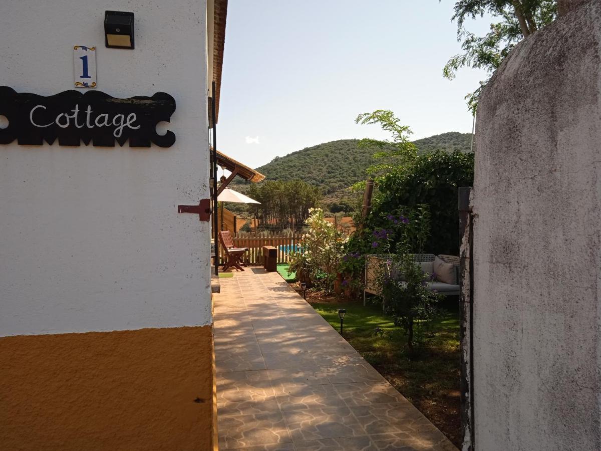 La Tierra Verde Cottage Alcuéscar Eksteriør bilde